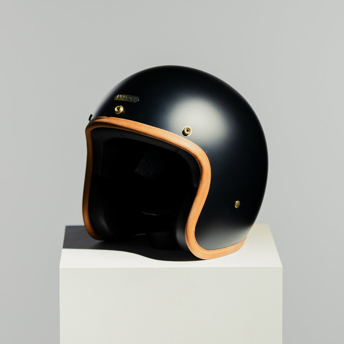 Hedonist Stable Black