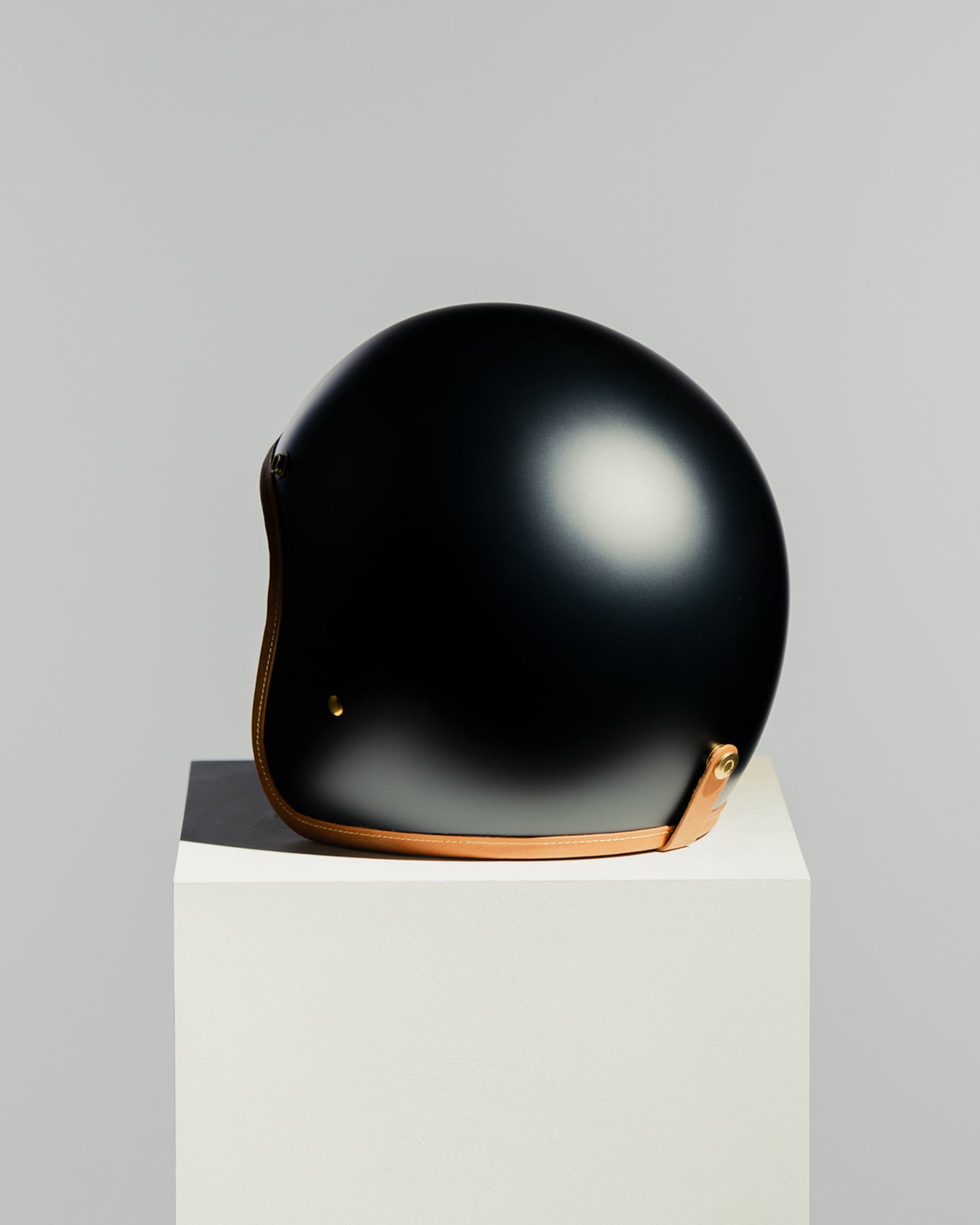 Hedonist Stable Black