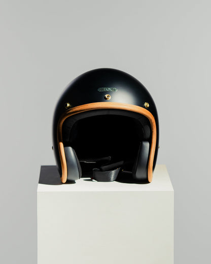 Hedonist Stable Black